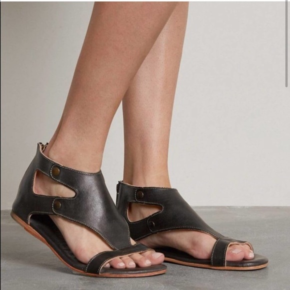 Bed Stu Shoes - Bed Stu Soto Black Leather Metal Snap Open Toe Boho Sandal Flats Size 7 NWT